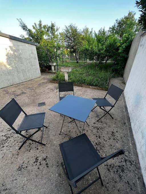 Appartement Avec Garage Et Terrasse Bourges Exterior photo