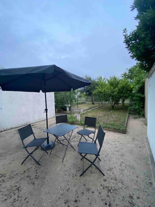 Appartement Avec Garage Et Terrasse Bourges Exterior photo